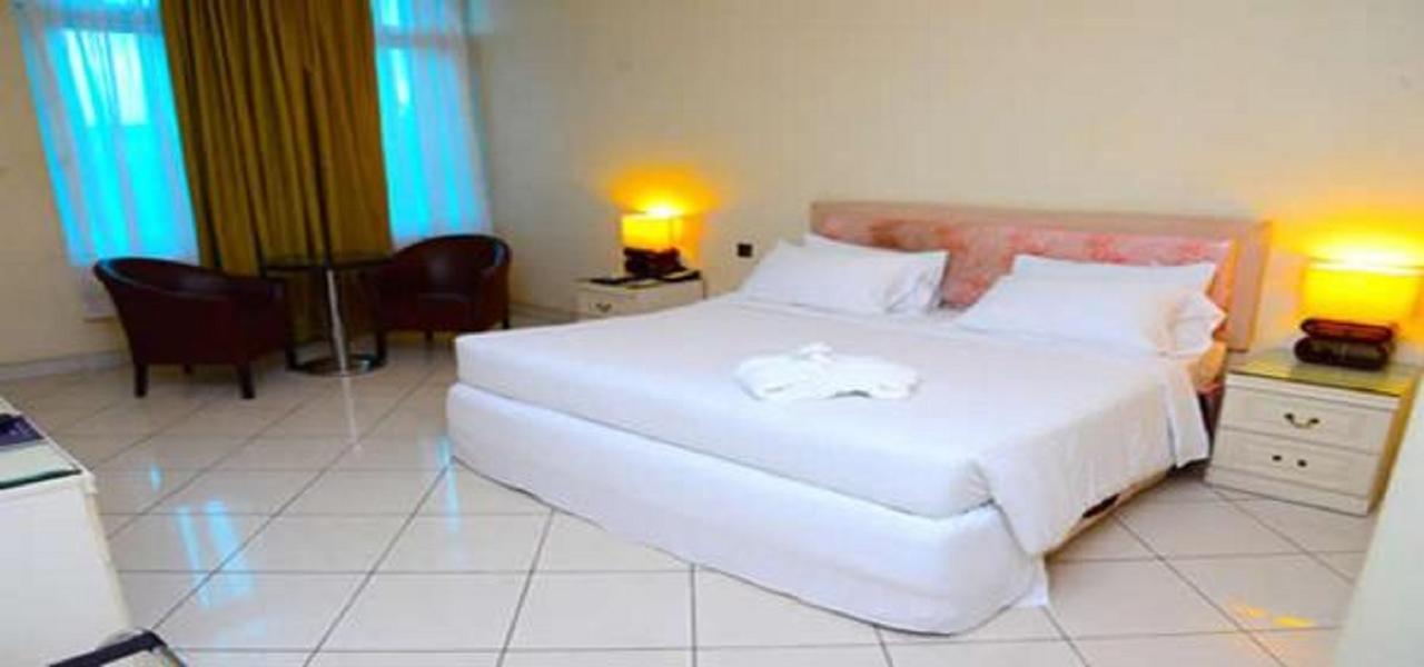 Golden Royale Hotel Enugu Exterior foto